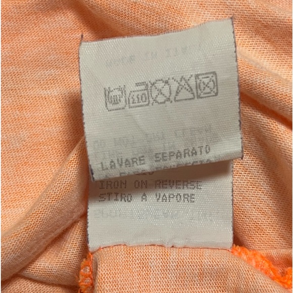 Pre-loved RARE Moschino Jeans “tea shirt” Women, USA Size 10 Vintage! - Picture 5 of 6